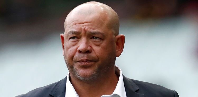 Australian legendary all-rounder Andrew Symonds dies