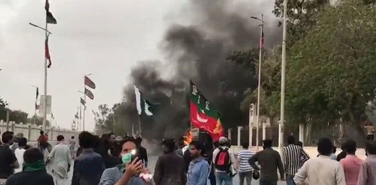 Ali Zaidi other PTI leaders booked over protest at Numaish Chowrangi