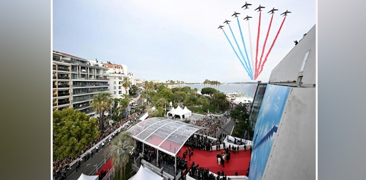 Ukraine film-makers horrified by Top Gun jet display at Cannes