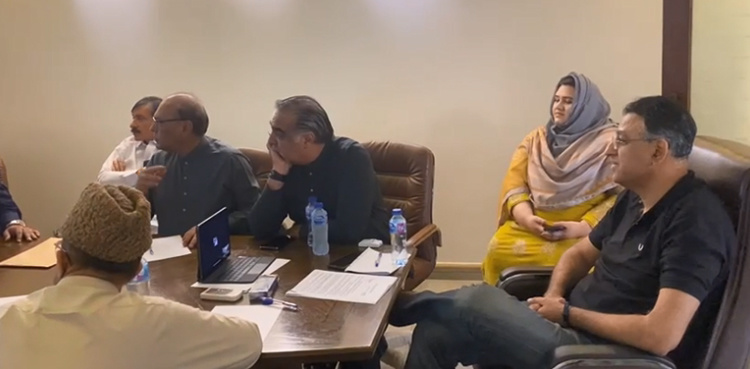 PTI starts consultations for Sindh LG polls