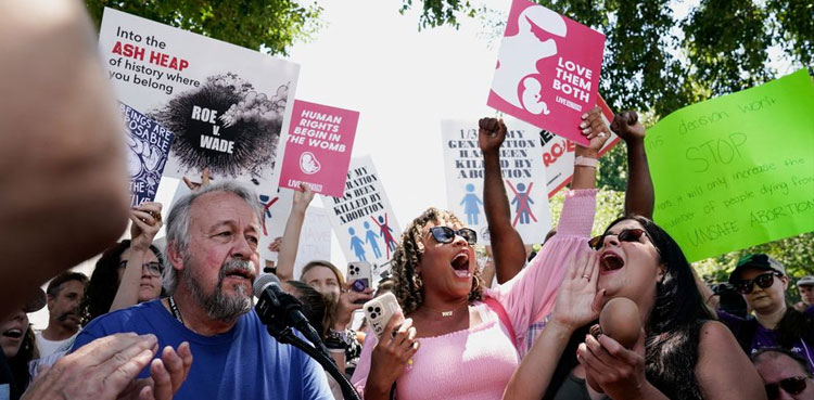 Protesters at U.S. Supreme Court decry abortion ruling overturning Roe v. Wade