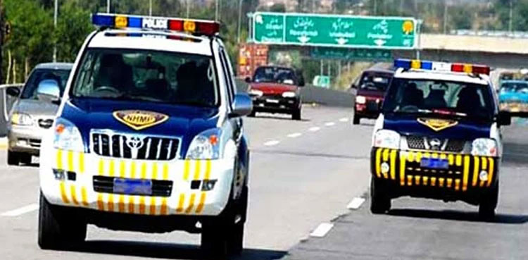 Motorway police foil abduction bid of girl in Karachi