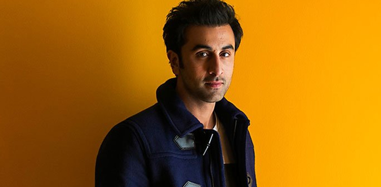 Bollywood actor Ranbir Kapoor's car gets hit