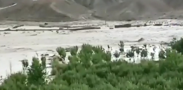 DADU: Flooding disrupts Land link of 200 villages in Kachho