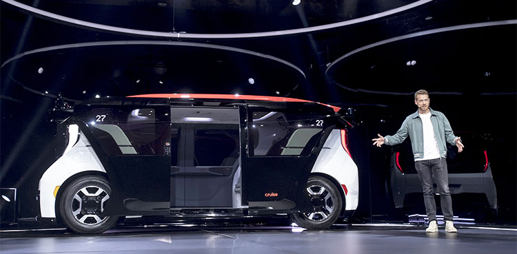 General Motors' Cruise robotaxi unit drives deeper into the red