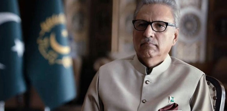 President Alvi calls Lasbela helicopter crash martyrs' families