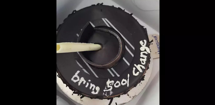 Woman baffled after seeing her instructions written on cake