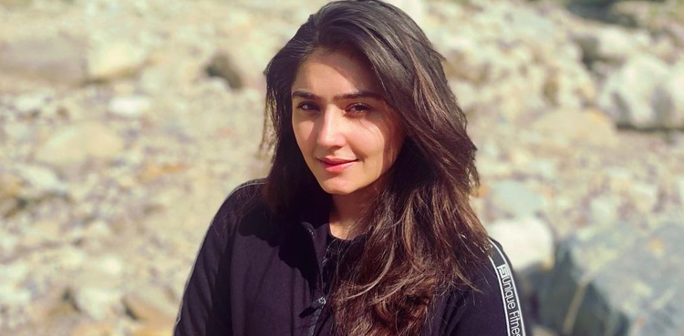 Dur-e-Fishan Saleem's latest picture is a hit on social media