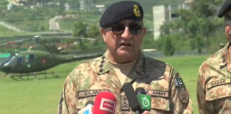 Evacuating people stranded in Kalam: COAS Bajwa