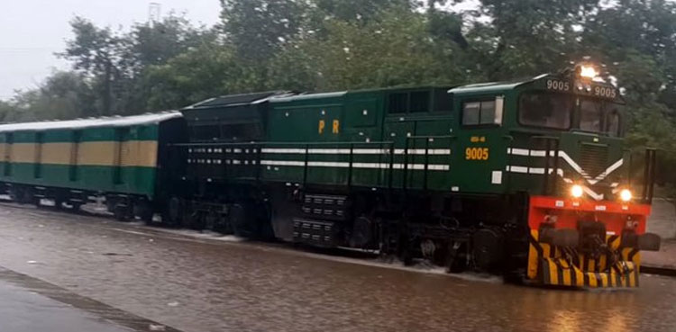 Railways restores train operations upto Rohri