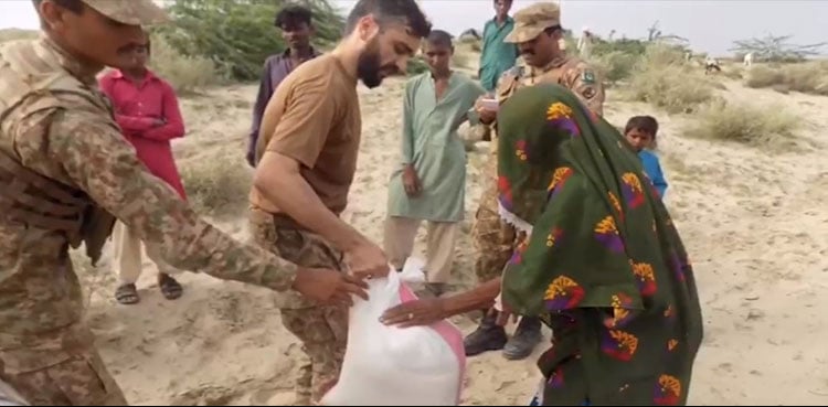 Pakistan Army continues flood relief activities across Pakistan