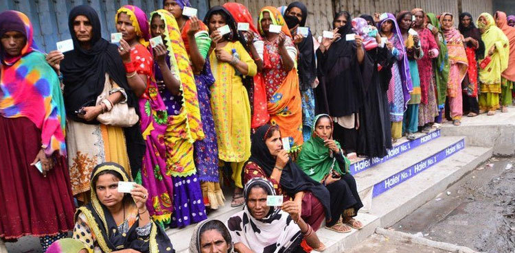 Khairpur: Flood affectees booked for protesting during Manzoor Wassan’s visit