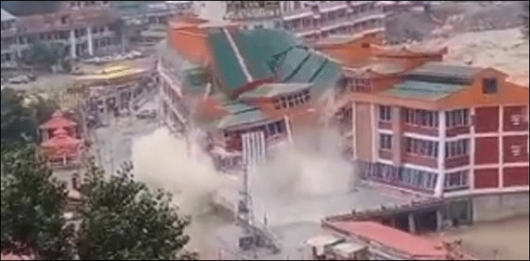 Khyber Pakhtunkhwa: Houses, hotels swept away in Swat flash floods