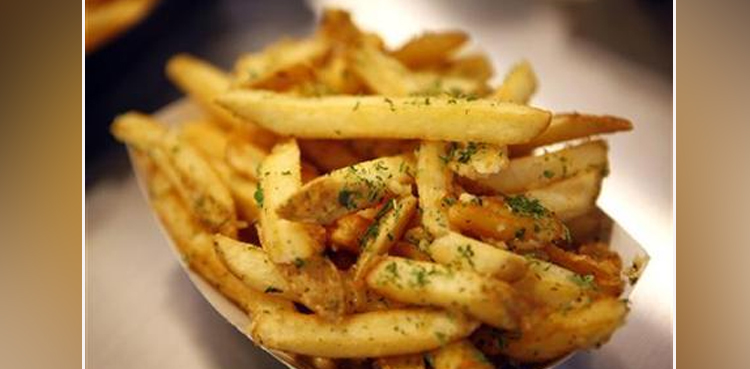 Fast-food chain's employee shot over 'cold fries'