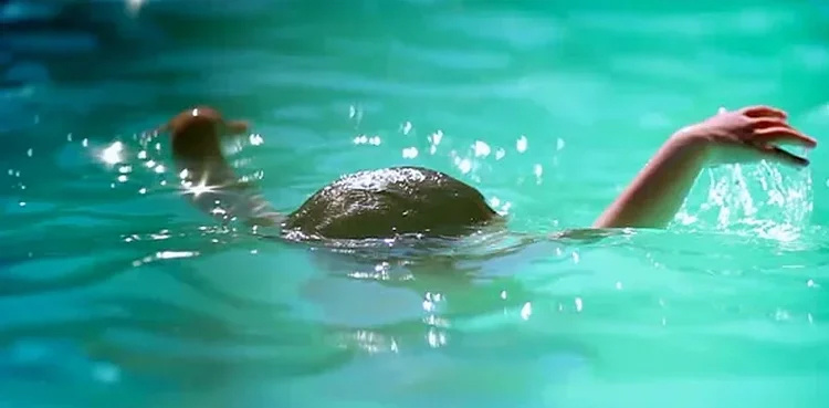 Lahore: Swimming pool owner arrested for rape, murder of 10-year-old girl