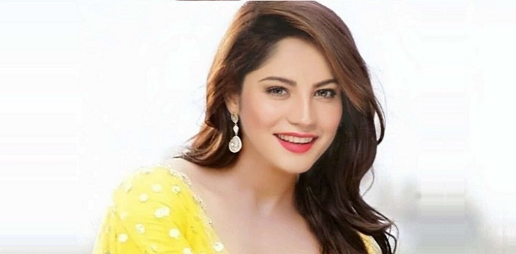 Neelam Muneer looks ethereal in latest pictures
