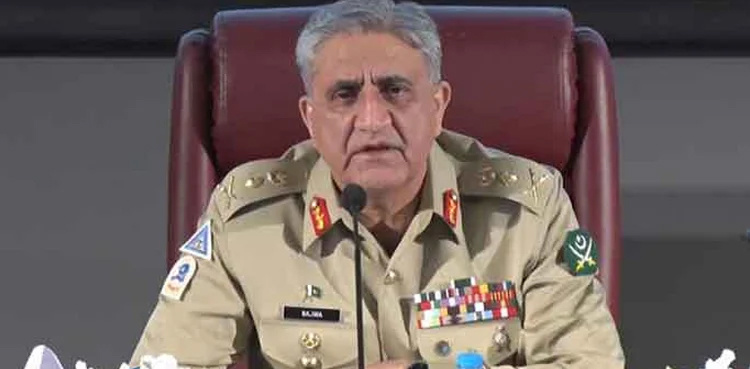 COAS Qamar Bajwa visits flood-hit Dadu, calls for more dams to avoid future catastrophes