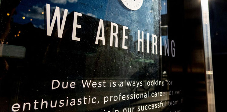 Canada loses 39,700 jobs in August, jobless rate climbs to 5.4%