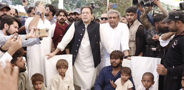 Imran Khan visits flood relief camp in Sukkur