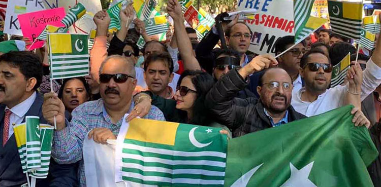 Kashmiris, Sikhs protest outside UN building