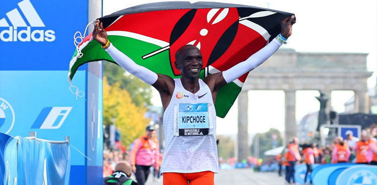 Kenya's Kipchoge shatters marathon world record in Berlin