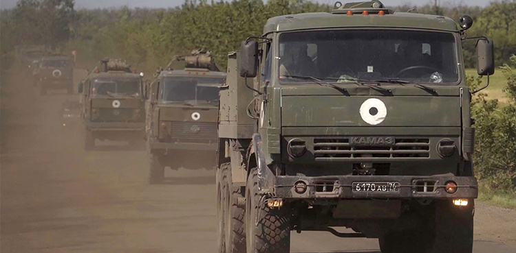 Thousands' fleeing Ukraine's Kharkiv region into Russia: official