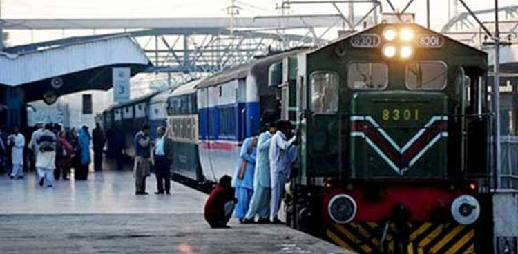 Train operation from Karachi to Lahore, Quetta suspended for 26 days