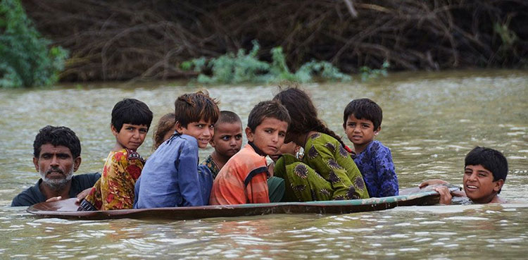 400 children dead, 18,000 schools damaged in floods: UNICEF
