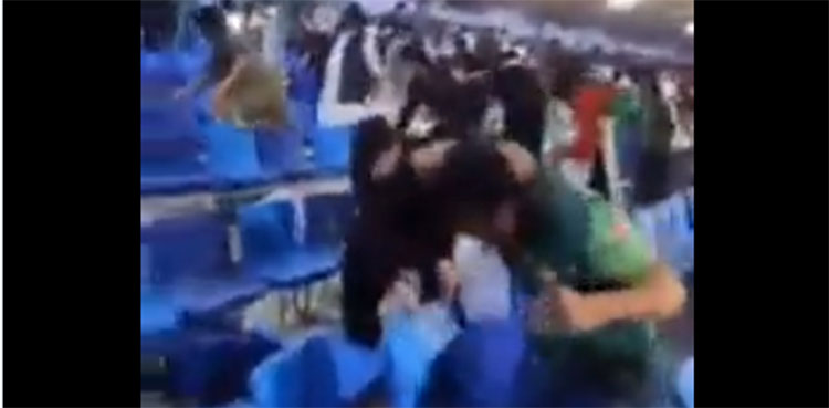 Video: Afghan fans hurl chairs at Pakistanis after losing to green shirts