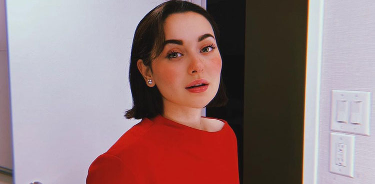 Hania Aamir's new pictures go viral