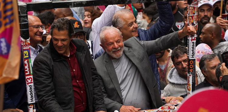 Lula may clinch Brazil election on Sunday, final polls show