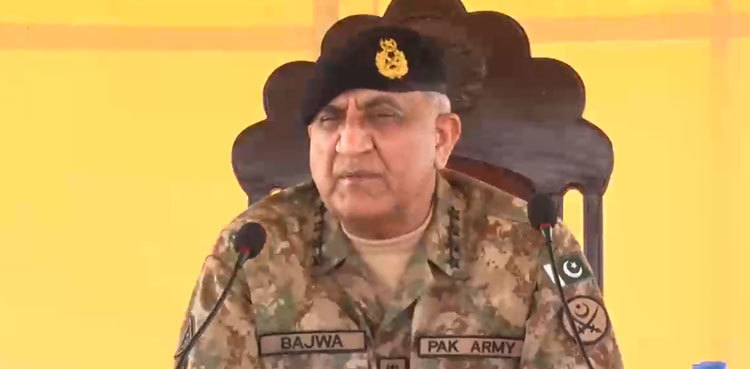 COAS Bajwa visits Jhelum garrison