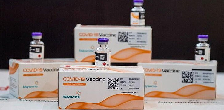 China rolls out first inhalable COVID vaccine