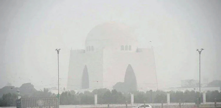 Karachi again tops list of world's most polluted cities