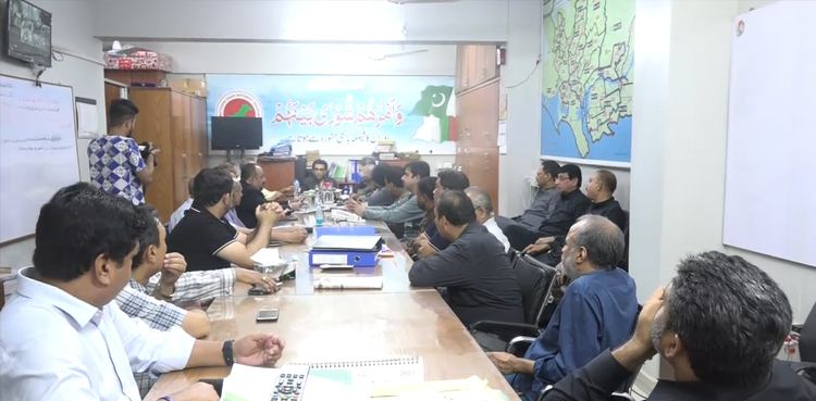 MQM-P Rabita Committee holds key session after talks with PPP