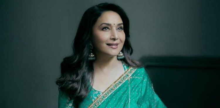 Madhuri Dixit dances to Ali Zafar's song 'Sajania', video goes viral