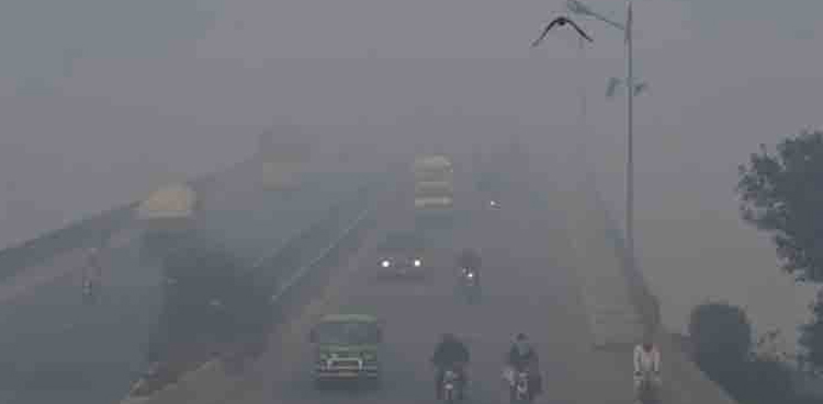 Smog: Lahore markets, restaurants to close at 10pm