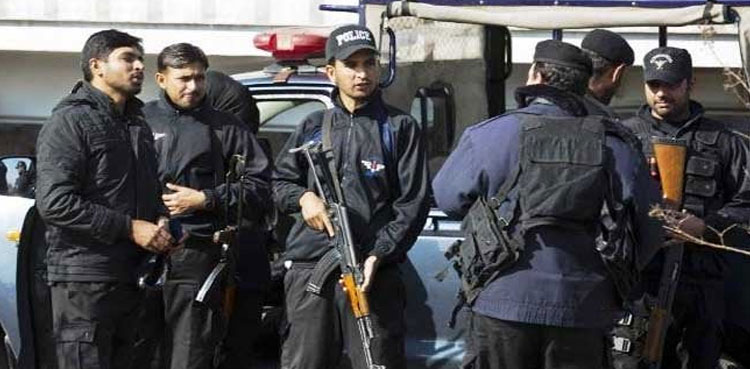 Four injured as security guard opens fire in Okara