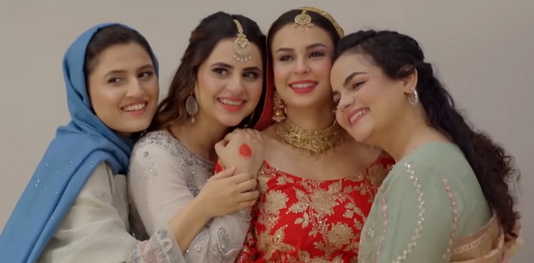 'Betiyaan' girls bond off-screen: Pictures inside