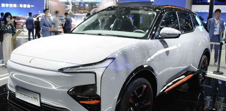 China's Evergrande delivers first electric vehicles