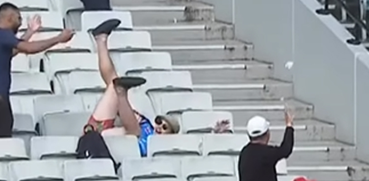 ENG v IRE: Spectator falls down while trying to take catch