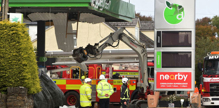 10 die in horrific gas station explosion in Ireland