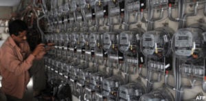 LESCO lifts ban on green meters for solar systems