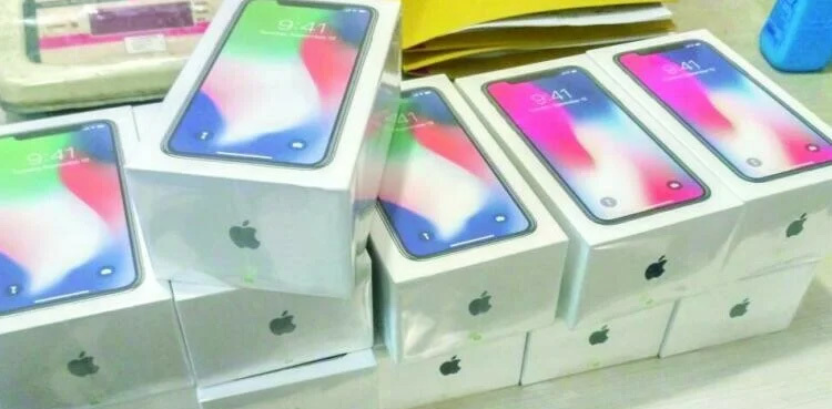 Smuggled iPhones, MacBooks worth millions seized at Islamabad airport