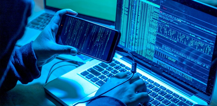 Meta warns of password stealing phone apps