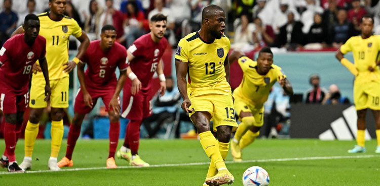 Ecuador's 'Superman' should be fit for Netherlands game