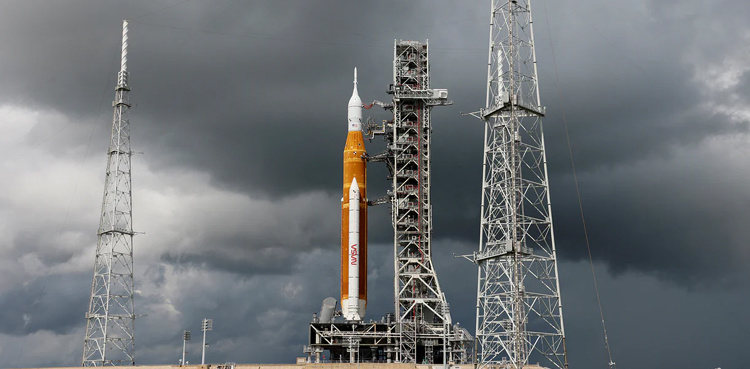 NASA returning to the Moon with mega rocket launch