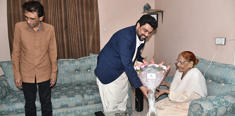 Sindh governor meets MQM-P convener Khalid Maqbool Siddiqui