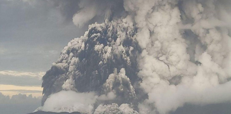 Volcanic ash cloud moves away from Pakistan