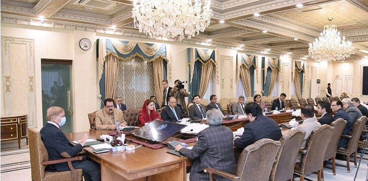 PM Shehbaz warns against ‘negligence’ in implementation of Kissan Package